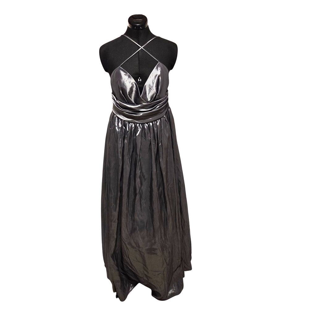 WTOO Watters Halter Ball Gown Dress Size 12 Formal Prom Taffeta Skirt
